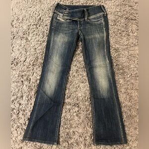 VINTAGE LOWRISE DEISEL JEANS